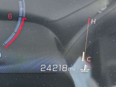 Used 2024 Chevrolet TrailBlazer LT w/ Convenience Package image 11