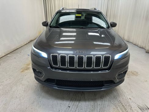 Used 2019 Jeep Cherokee Latitude Plus w/ Cold Weather Group image 6