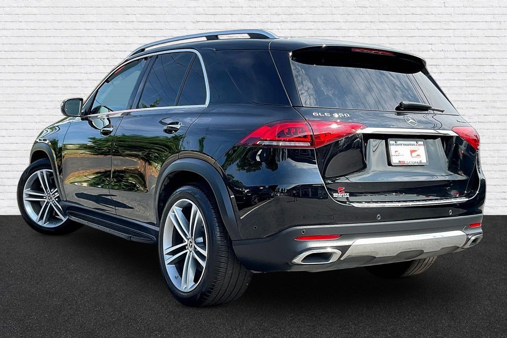 Used 2022 Mercedes-Benz GLE 450 4MATIC w/ Premium Package image 4