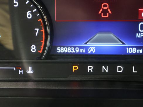 Used 2024 Ford Explorer Limited image 39