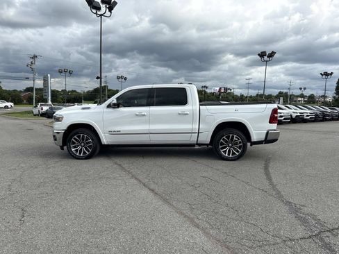 Used 2025 RAM 1500 Limited AWD/4WD image 8