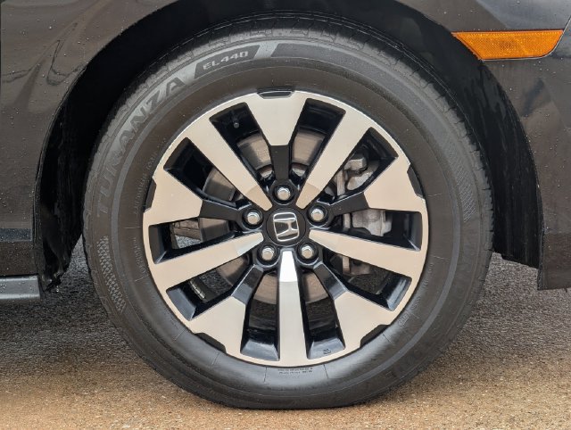 Used 2025 Honda Odyssey EX-L image 8