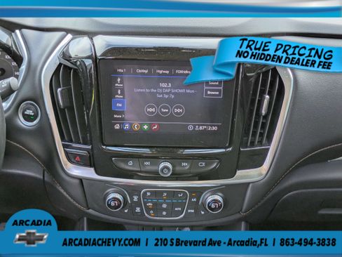 Used 2021 Chevrolet Traverse LT FWD image 18