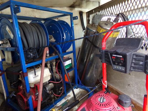 Used 1995 Ford E-250 and Econoline 250 Super image 32