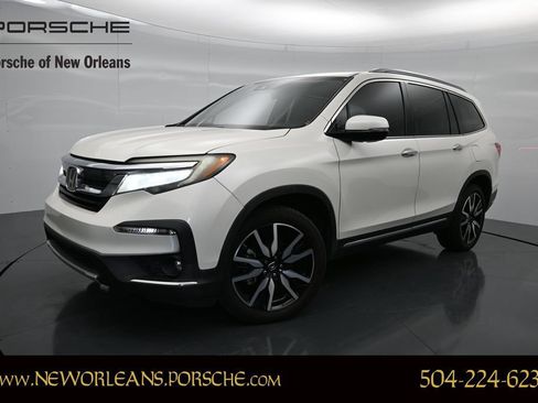 Used 2019 Honda Pilot Elite image 1