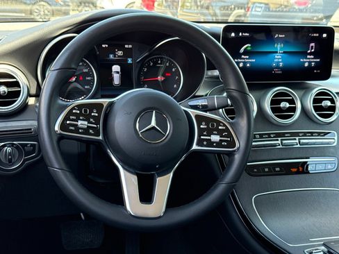 Used 2022 Mercedes-Benz GLC 300 image 39
