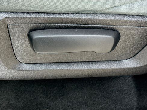 Used 2015 RAM 1500 Express AWD/4WD image 20