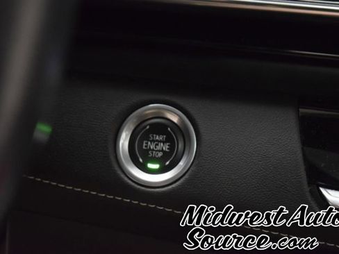 Used 2022 Cadillac Escalade Sport AWD/4WD image 21