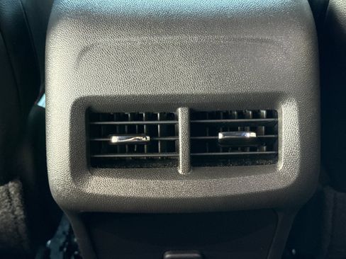 Used 2024 Chevrolet Equinox RS w/ RS Leather Package AWD/4WD image 20