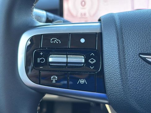 Used 2026 Genesis GV70 2.5T image 25