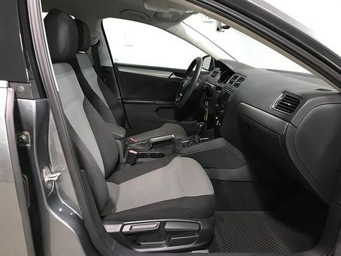 Used 2017 Volkswagen Jetta S FWD image 13