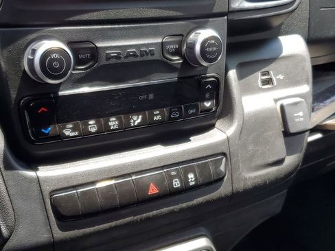 Used 2023 RAM ProMaster 3500 w/ Convenience Group FWD image 21