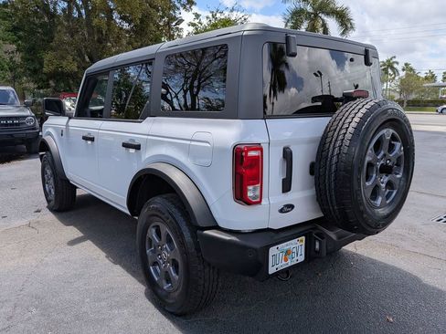 Used 2025 Ford Bronco Big Bend image 7