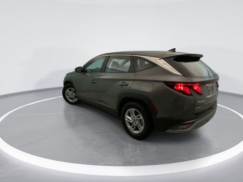 Used 2026 Hyundai Tucson SE FWD image 2