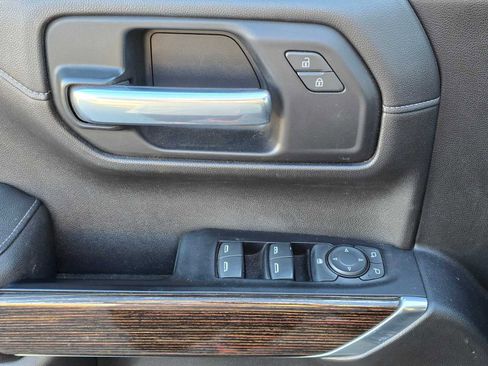 Used 2019 GMC Sierra 1500 SLE image 22