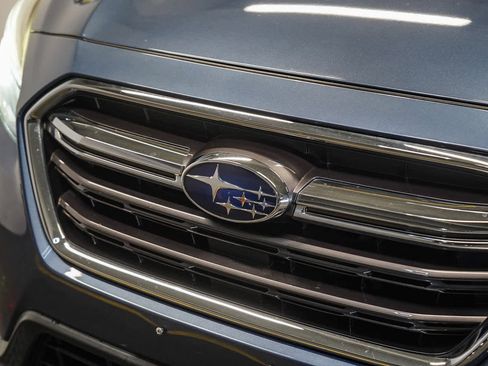 Used 2018 Subaru Outback 2.5i Limited image 8