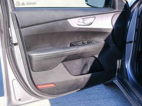 Used 2024 Kia Forte LXS FWD image 23