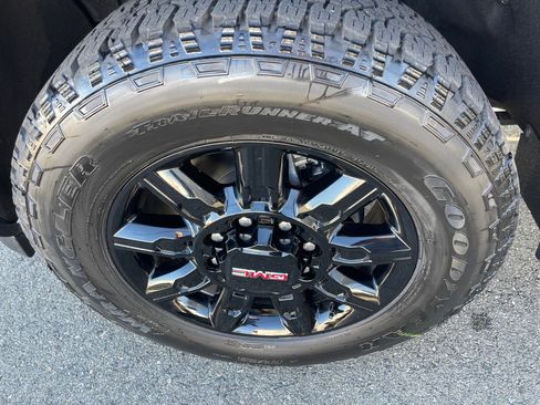 New 2026 GMC Sierra 2500 AT4 image 20