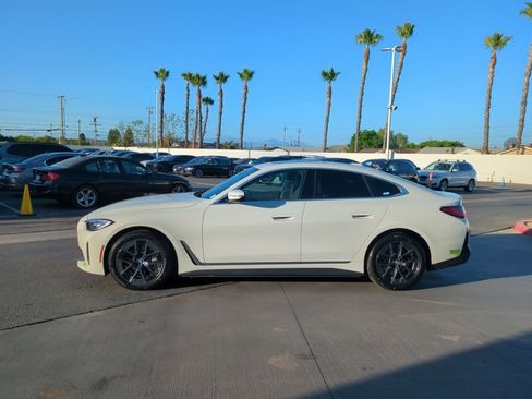 Used 2023 BMW i4 eDrive35 w/ Premium Package RWD image 9