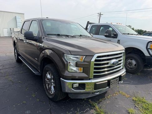 Used 2015 Ford F150 XLT w/ Equipment Group 302A Luxury AWD/4WD image 2