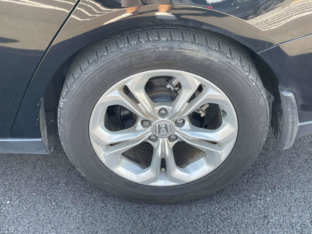 Used 2023 Honda Accord LX image 9