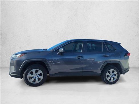 Used 2023 Toyota RAV4 LE FWD image 8