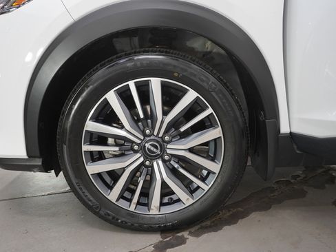 Used 2024 Nissan Kicks SV FWD image 27