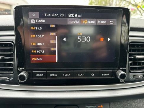 Used 2023 Kia Rio S FWD image 13