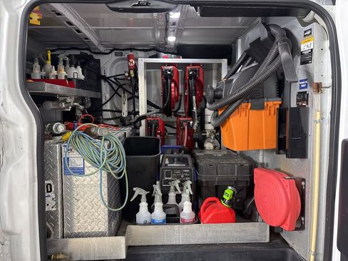 Used 2020 Ford Transit 250 Low Roof image 18