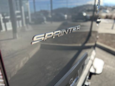 New 2025 Mercedes-Benz Sprinter 2500 image 13
