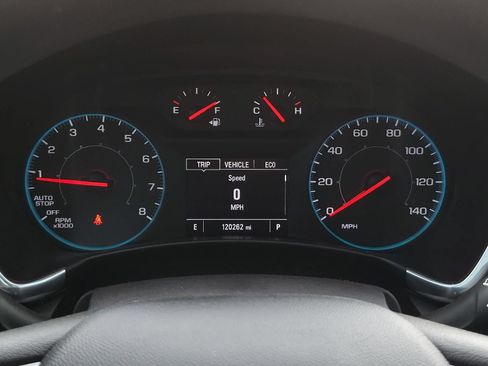 Used 2019 Chevrolet Equinox LS FWD image 28