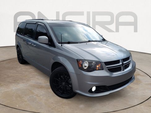 Used 2019 Dodge Grand Caravan GT FWD image 4