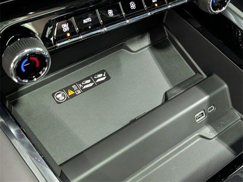 New 2026 Chevrolet Tahoe RST w/ RST Capability Package image 27