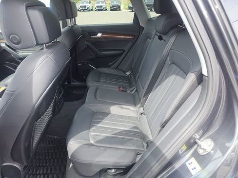 Used 2023 Audi Q5 2.0T Premium AWD/4WD image 8