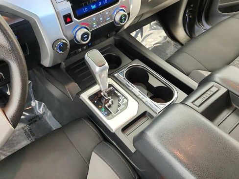 Used 2020 Toyota Tundra SR5 w/ TRD Off-Road Package AWD/4WD image 25