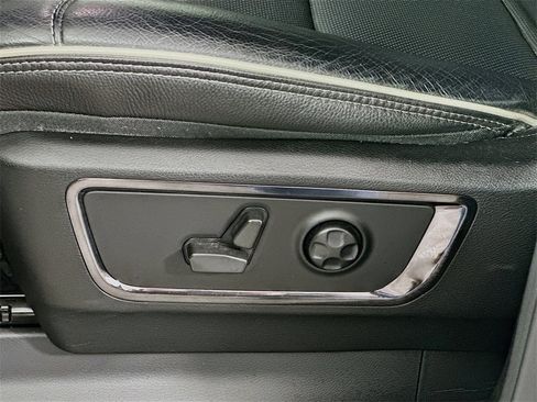 Used 2022 RAM 1500 Limited image 23