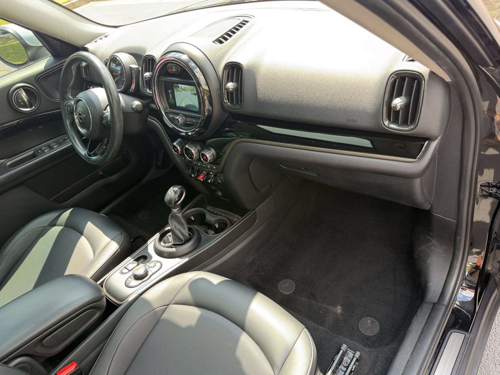 Used 2019 MINI Cooper Countryman FWD image 31