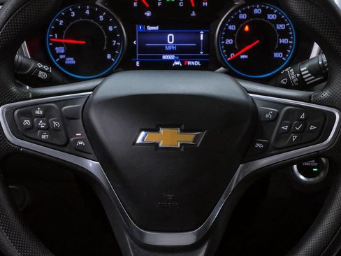 Used 2022 Chevrolet Equinox LS w/ LS Convenience Package FWD image 20