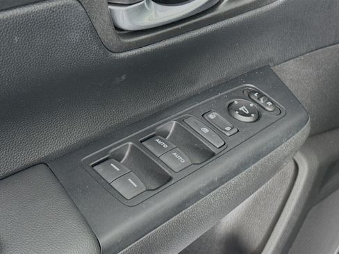 Certified 2023 Honda CR-V EX image 17