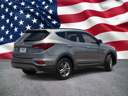 Used 2017 Hyundai Santa Fe Sport FWD image 6