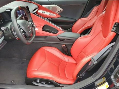 Used 2023 Chevrolet Corvette Stingray Preferred Cpe w/ Z51 Performance Package RWD image 5
