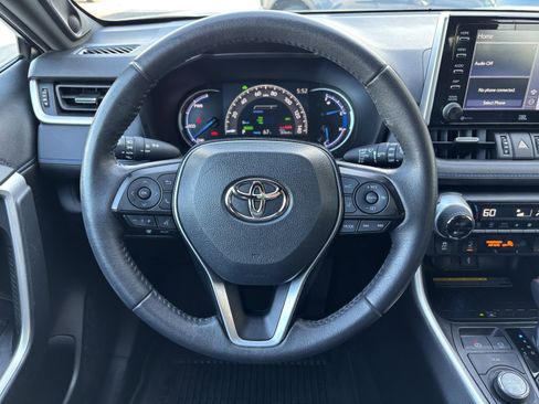 Used 2021 Toyota RAV4 XSE AWD/4WD image 14