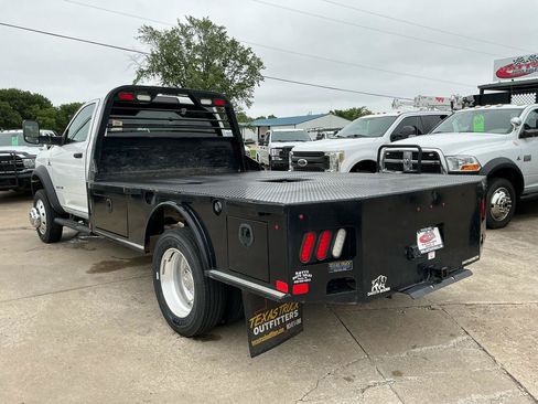 Used 2021 RAM 5500 Tradesman w/ Max Tow Package AWD/4WD image 4