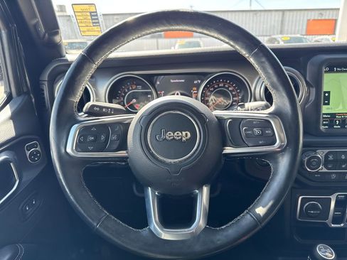 Used 2018 Jeep Wrangler Unlimited Sahara w/ Dual Top Group image 14