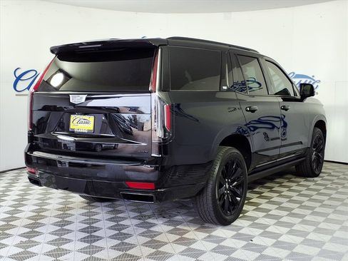 Used 2021 Cadillac Escalade Sport Platinum image 6