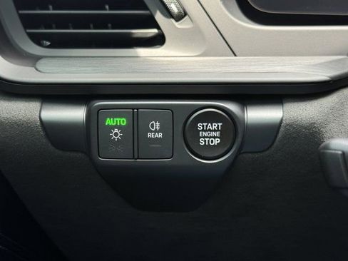 Used 2025 Porsche 911 Carrera GTS image 17