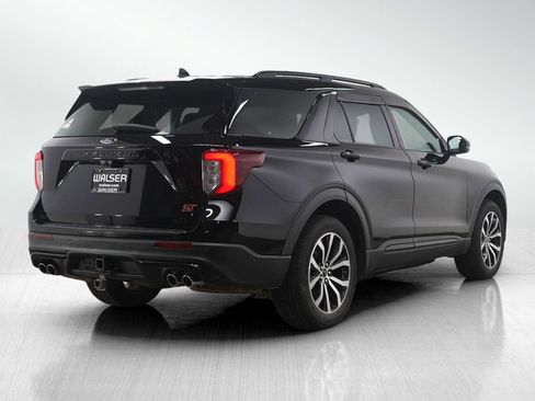 Used 2020 Ford Explorer ST w/ Premium Technology Package image 6