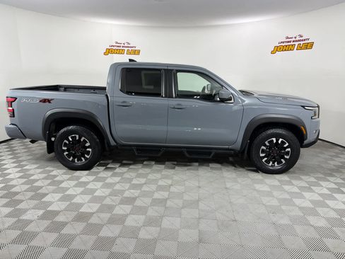 Used 2023 Nissan Frontier PRO-4X w/ Technology Package AWD/4WD image 7