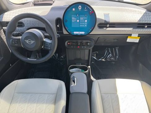 New 2026 MINI Cooper 4-Door Hardtop FWD image 19