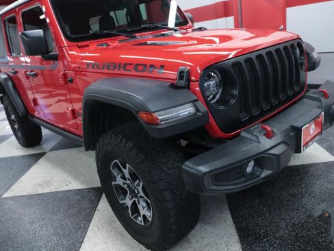 Used 2022 Jeep Wrangler Unlimited Rubicon w/ LED Lighting Group AWD/4WD image 26